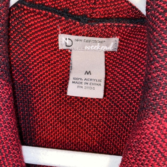 New Directions Weekend size medium ladies buffalo plaid long vest - Picture 6 of 6